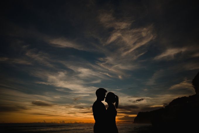 Casual Engagement by Maxtu Photography - 044 Casual Engagement by Maxtu Photography - 044