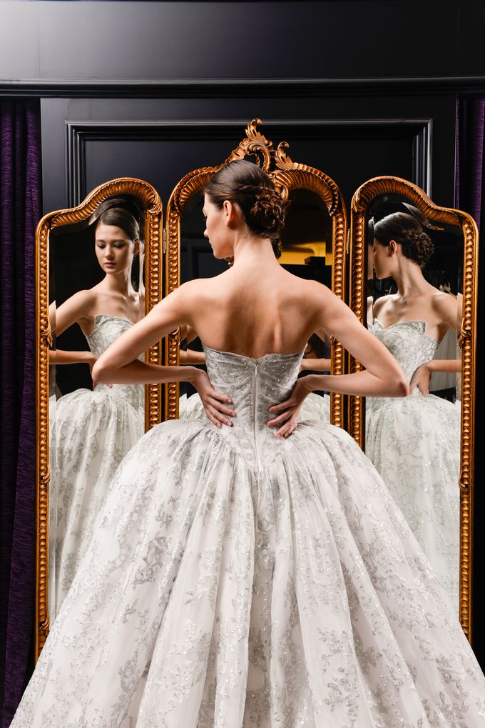 Sebastian Sposa | Wedding Dress by SEBASTIANsposa - 001 Sebastian Sposa | Wedding Dress by SEBASTIANsposa - 001