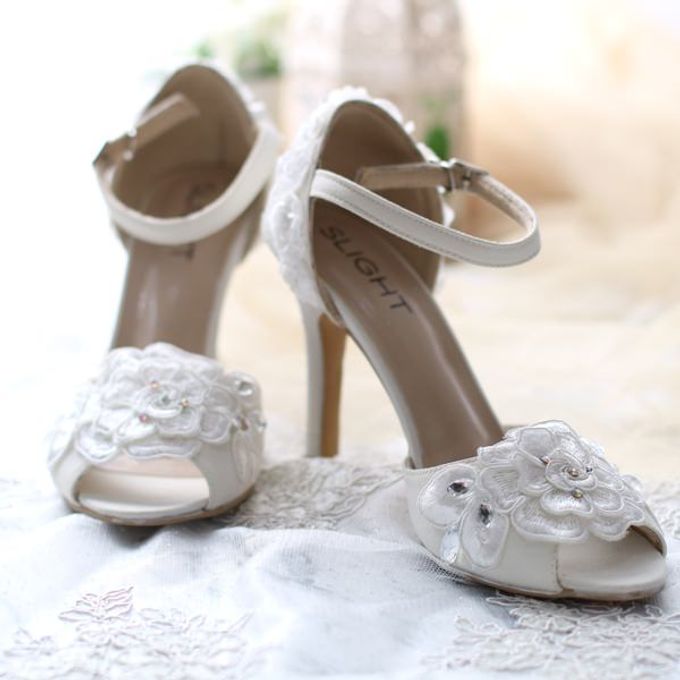 Sepatu Ankle Strap Roschelle Putih 