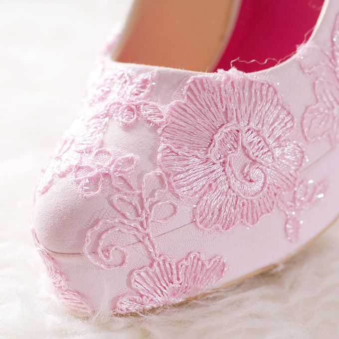SLIGHT SEPATU PLATFORM DIAMANTE BABY PINK by SLIGHTshop.com - 004 SLIGHT SEPATU PLATFORM DIAMANTE BABY PINK by SLIGHTshop.com - 004
