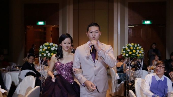 Edmond & Shiji // Peranakan wedding // split day // holy matrimony // church wedding // next day edit wedding highlight by Teck Kuan // 2013 by Conrad Centennial Singapore - 007 Edmond & Shiji // Peranakan wedding // split day // holy matrimony // church wedding // next day edit wedding highlight by Teck Kuan // 2013 by Conrad Centennial Singapore - 007