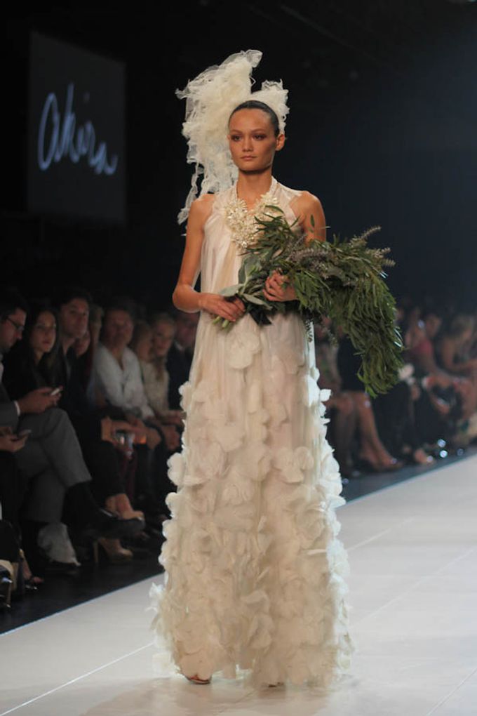 L Oreal Melbourne Fashion Festival Red Carpet Runway 213 by Empireroom - 010 L Oreal Melbourne Fashion Festival Red Carpet Runway 213 by Empireroom - 010