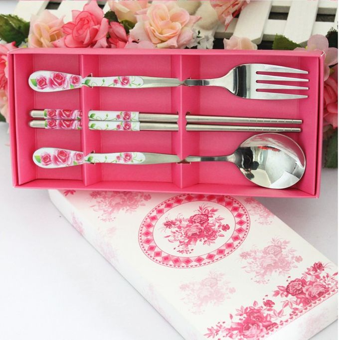 Cutlery Favors by Mrs. Favors Souvenir - 006 Cutlery Favors by Mrs. Favors Souvenir - 006
