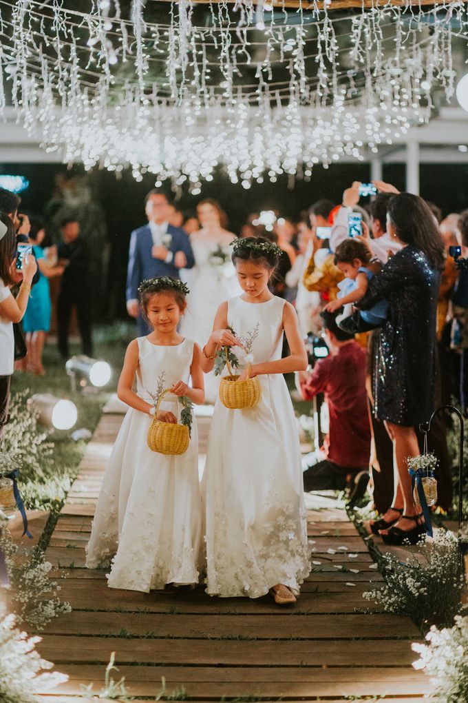 Constelation Themed Wedding of Sid & Zindy at Maxis Resto by Elior Design - 038 Constelation Themed Wedding of Sid & Zindy at Maxis Resto by Elior Design - 038