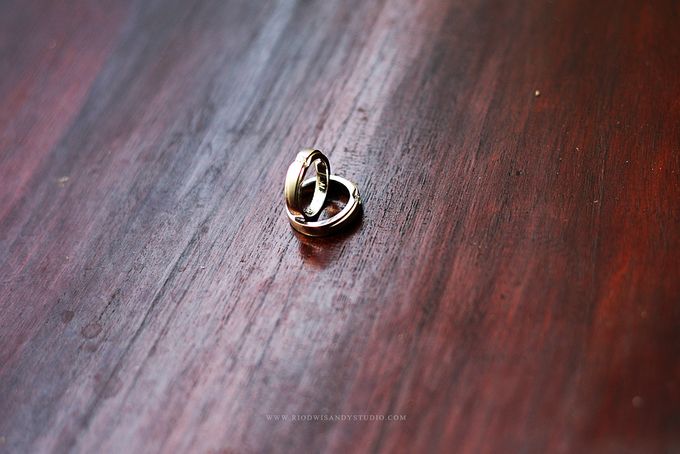 Lina-Marcel Wedding by New Melati Salon Bali - 010 Lina-Marcel Wedding by New Melati Salon Bali - 010