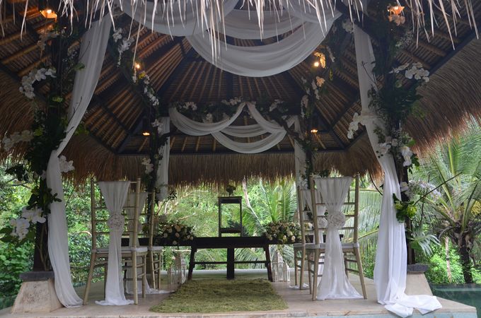 Ubud hanging garden by d'Oasis Florist & Decoration - 003