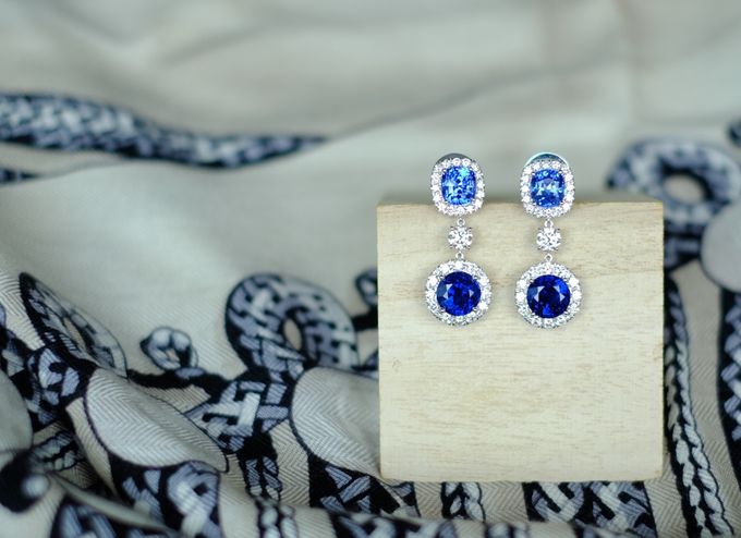 Bespoke Unheated Sapphire Wedding Earrings by Heritage Gems Singapore - 004 Bespoke Unheated Sapphire Wedding Earrings by Heritage Gems Singapore - 004