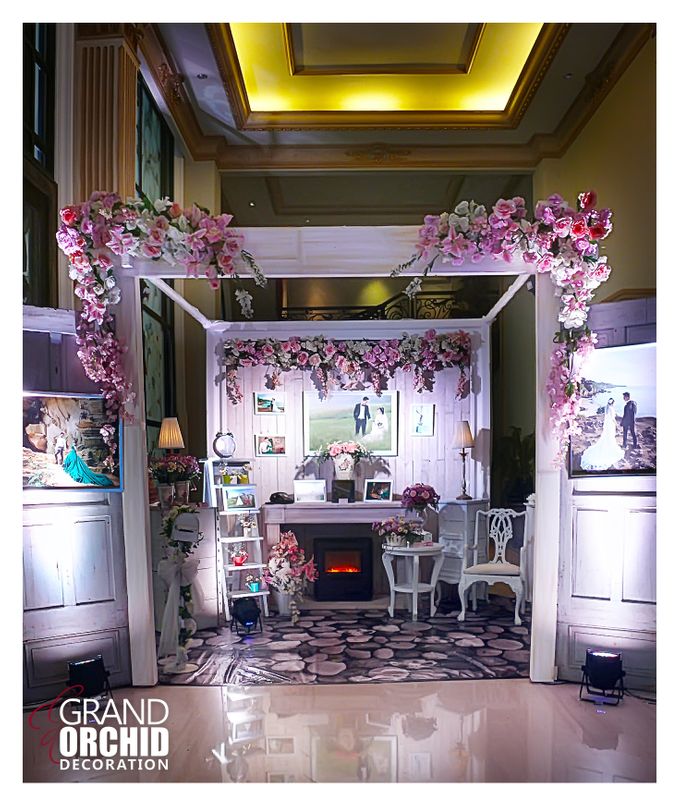 The Wedding of Edwin & Henny - Grand Royal Ballroom by Grand Orchid Decoration - 004 The Wedding of Edwin & Henny - Grand Royal Ballroom by Grand Orchid Decoration - 004