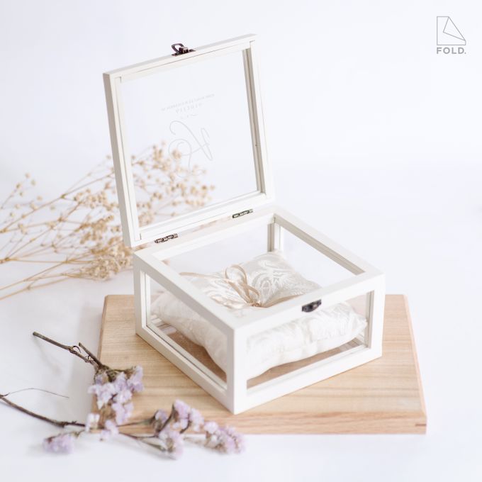 VALET by FOLD. - 025 VALET by FOLD. - 025