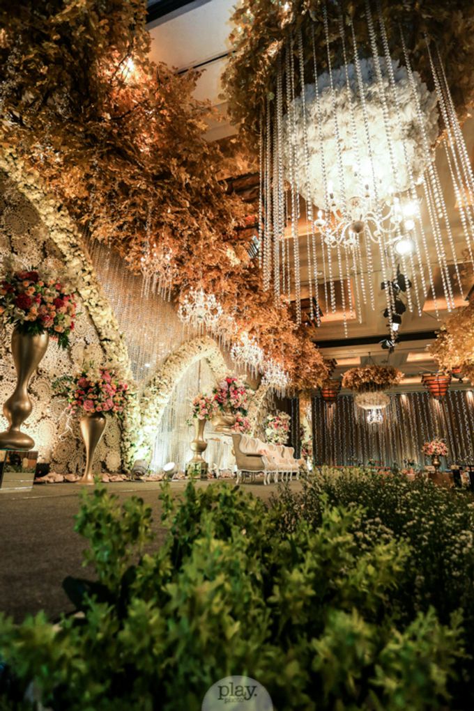 Windy & Stephanie Reception by IWP - 025 Windy & Stephanie Reception by IWP - 025