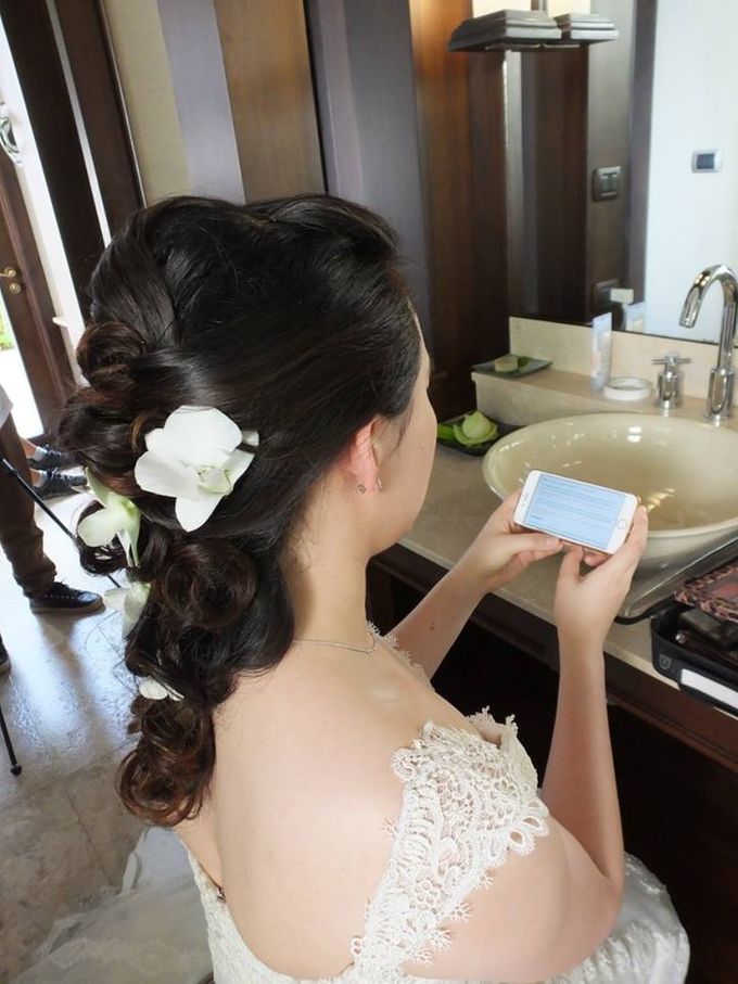 Bridal Hair Stylist Phuket Thailand by Wow Make Up in Phuket - 034 Bridal Hair Stylist Phuket Thailand by Wow Make Up in Phuket - 034