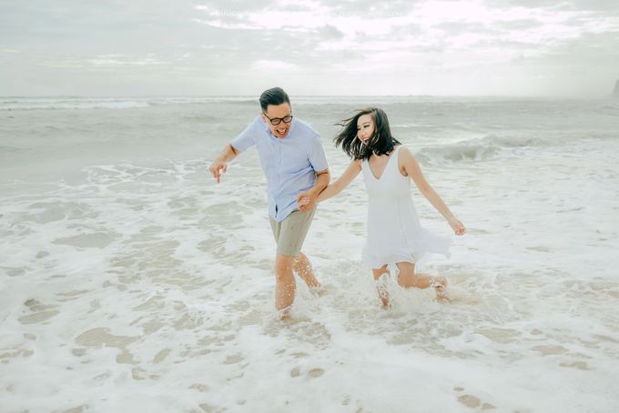 Tasya & Mario Prewedding Session by Thepotomoto Photography - 008 Tasya & Mario Prewedding Session by Thepotomoto Photography - 008