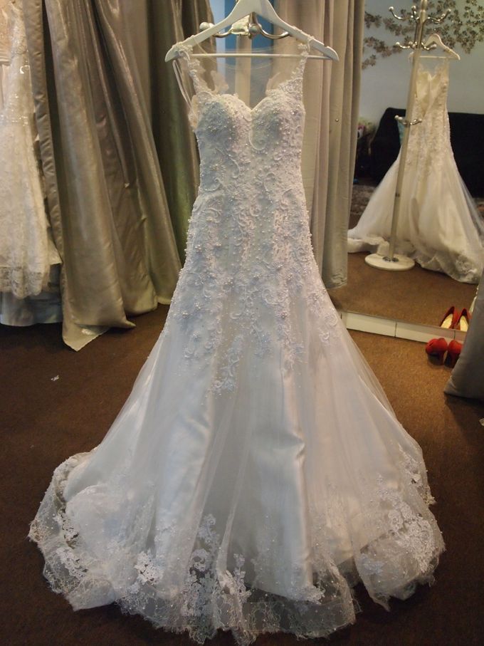 Wedding Gown Collection by SAVORENT Gown Rental - 011