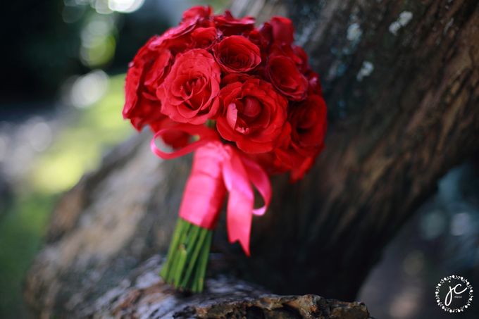 Hand Bouquet by Jc Florist Bali - 010 Hand Bouquet by Jc Florist Bali - 010