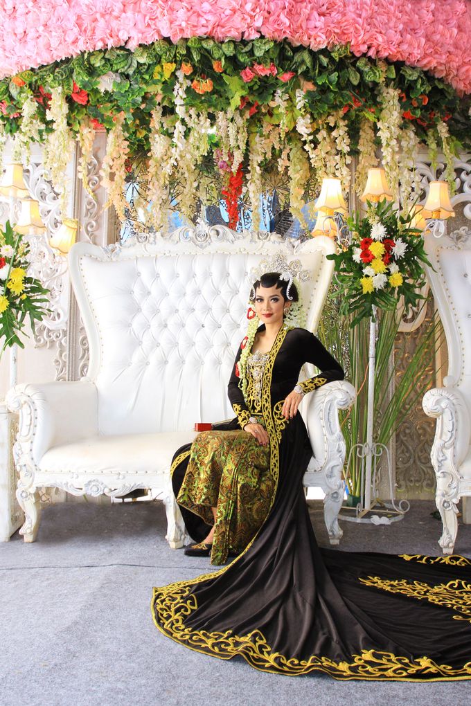 Traditional Wedding Javanese Ovan & Nina by oneclick.photo - 001 Traditional Wedding Javanese Ovan & Nina by oneclick.photo - 001