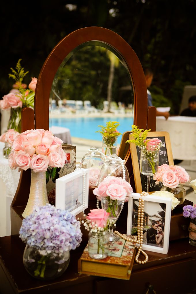 Engagement of Purnama and Livia at Hotel Borobudur Jakarta. by The Swan Decoration - 005