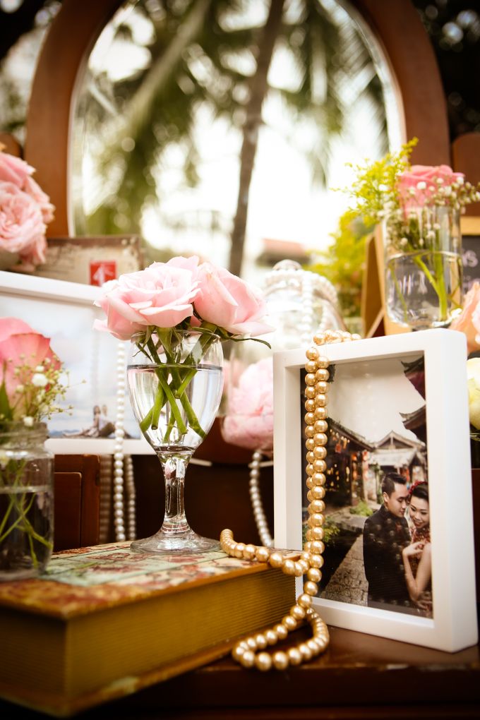 Engagement of Purnama and Livia at Hotel Borobudur Jakarta. by The Swan Decoration - 010