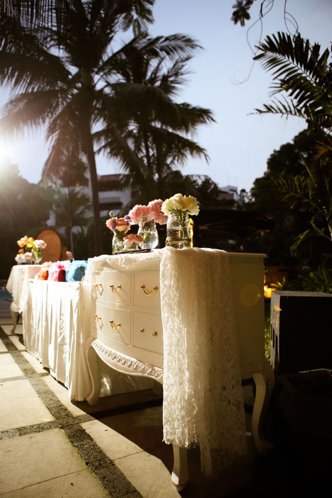 Engagement of Purnama and Livia at Hotel Borobudur Jakarta. by The Swan Decoration - 011