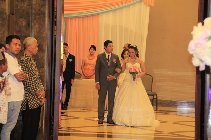 Wedding Linda & Franky by Aston Imperial Bekasi Hotel & Conference Center - 004 Wedding Linda & Franky by Aston Imperial Bekasi Hotel & Conference Center - 004