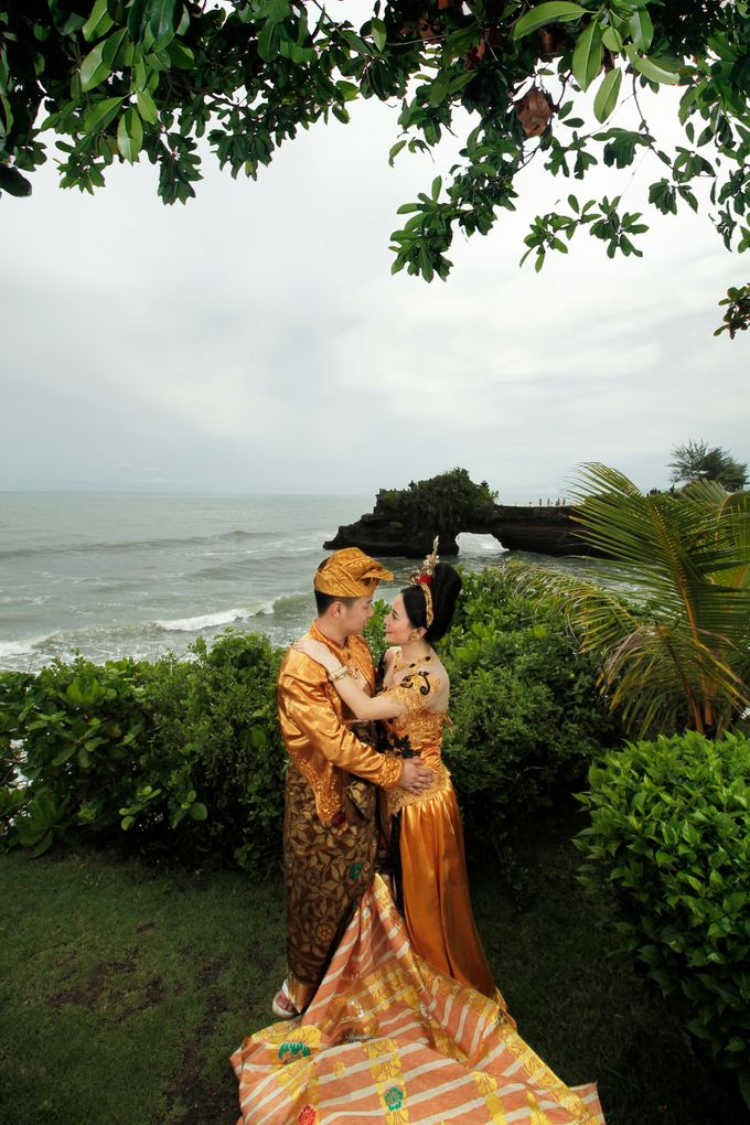 The Engagement of C & C by Epic Bali Photography - 015