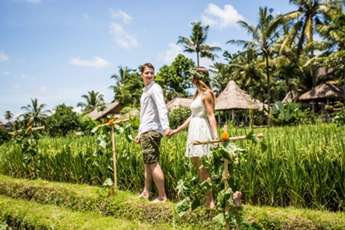 BALINESE WEDDING BLESSING IN THE RICE FIELD by Wapa Di Ume - 003 BALINESE WEDDING BLESSING IN THE RICE FIELD by Wapa Di Ume - 003