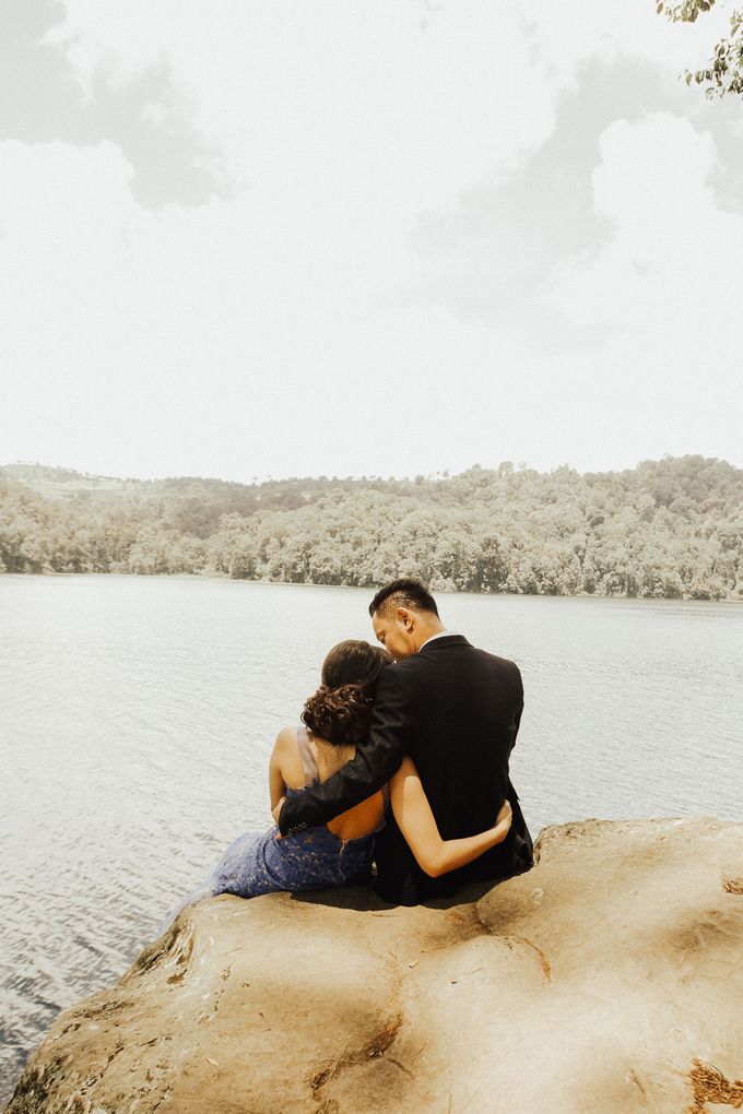 The Prewedding of Ferian and Sylvia - Bandung by Lighthouse Photography - 006 The Prewedding of Ferian and Sylvia - Bandung by Lighthouse Photography - 006