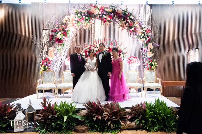 The Wedding of Aldy & Novia by The Swan Decoration - 001