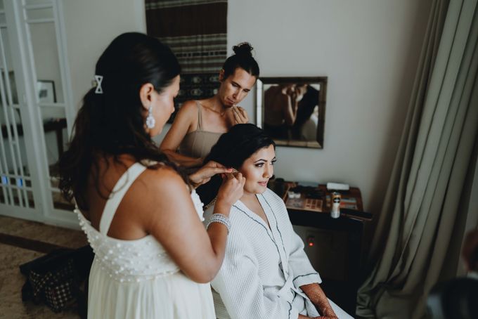 Shreya & Alin Mehendi Wedding at Villa Puri Nirwana Bali by AKSA Creative - 031 Shreya & Alin Mehendi Wedding at Villa Puri Nirwana Bali by AKSA Creative - 031