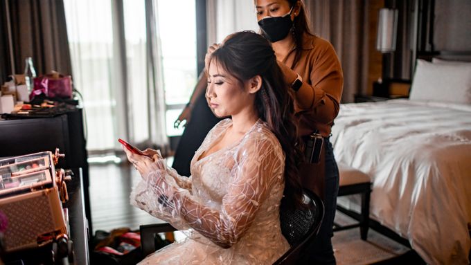 Make Up Artis & Hair Do by Bless Wedding Bali - 003