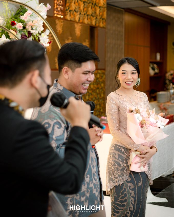 Engagement Lola & Rizki by Highlight Photography - 003 Engagement Lola & Rizki by Highlight Photography - 003