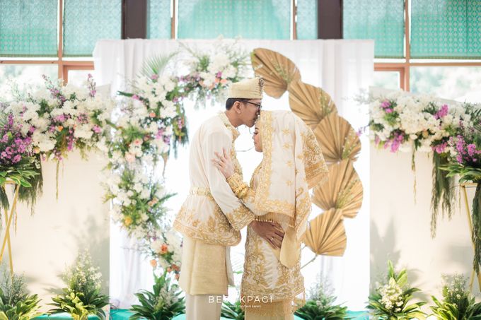Dila & Mirza - Wedding Documentation by besokpagi - 007 Dila & Mirza - Wedding Documentation by besokpagi - 007