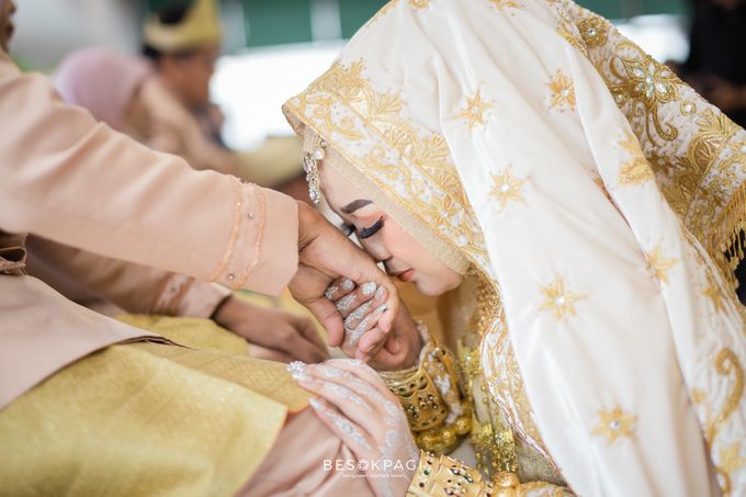 Dila & Mirza - Wedding Documentation by besokpagi - 009 Dila & Mirza - Wedding Documentation by besokpagi - 009