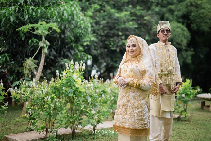 Dila & Mirza - Wedding Documentation by besokpagi - 017 Dila & Mirza - Wedding Documentation by besokpagi - 017