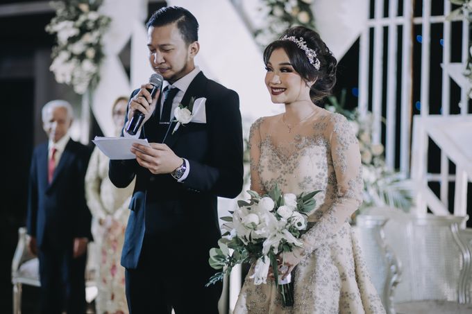 Dhiny & Yoga Wedding at Gedung Arsip Nasional by Mirza Photography - 016 Dhiny & Yoga Wedding at Gedung Arsip Nasional by Mirza Photography - 016