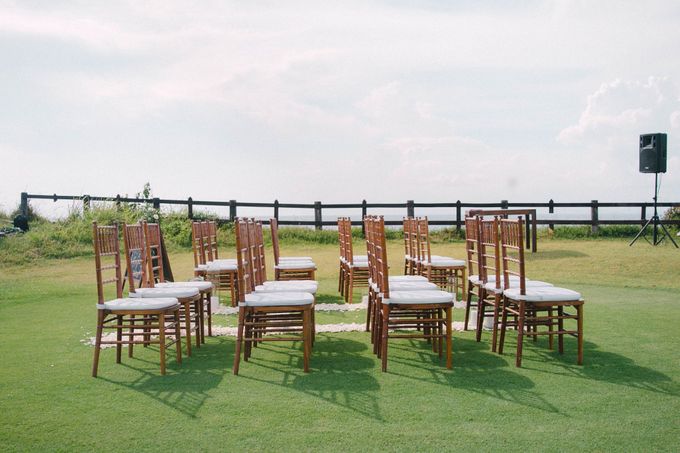 Sweet Rustic Wedding at New Kuta Golf & Villa Bayu Bali by Silverdust Decoration - 022