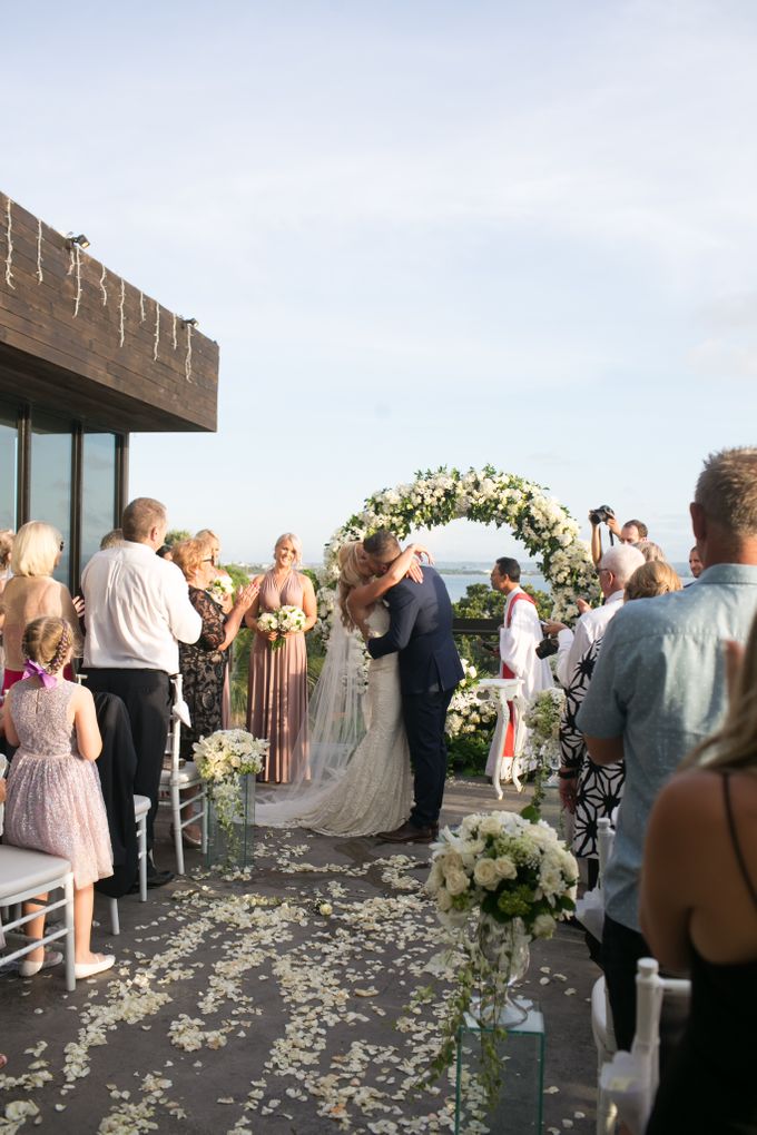 Wedding Emma & Matt 4 April 2018 by Anantara Seminyak Bali Resort - 019 Wedding Emma & Matt 4 April 2018 by Anantara Seminyak Bali Resort - 019