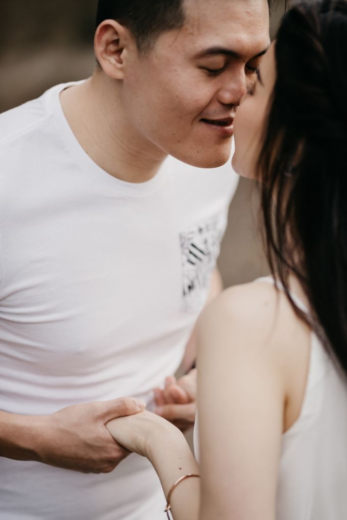Bali Couple Session - Arwin & Josselyn by Lentera Wedding - 006 Bali Couple Session - Arwin & Josselyn by Lentera Wedding - 006