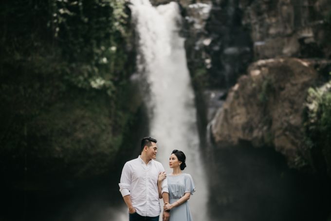 Bali Couple Session - Arwin & Josselyn by Lentera Wedding - 019