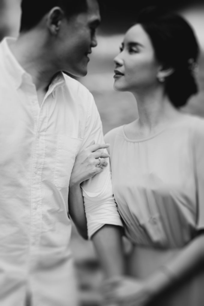 Bali Couple Session - Arwin & Josselyn by Lentera Wedding - 021