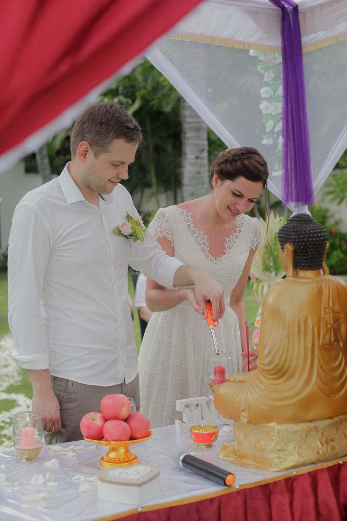 Special Buddhist Wedding Ceremony by Happy Bali Wedding - 019 Special Buddhist Wedding Ceremony by Happy Bali Wedding - 019