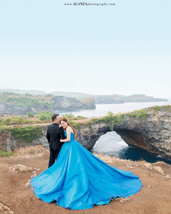 Adrian Christine Prewedding Bali I by Alanza Photography - 020 Adrian Christine Prewedding Bali I by Alanza Photography - 020