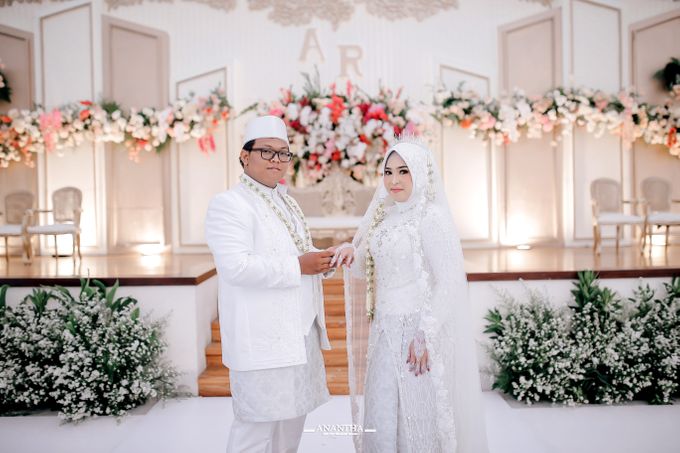 Alvian Dimas Dwiyanto & Rizka Zahra Alyati by Graha and Conventional Hall Ronatama - 003