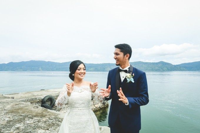 Lambok & Sarah - A Beautiful Lakeside wedding by Jivo Huseri Film - 015 Lambok & Sarah - A Beautiful Lakeside wedding by Jivo Huseri Film - 015