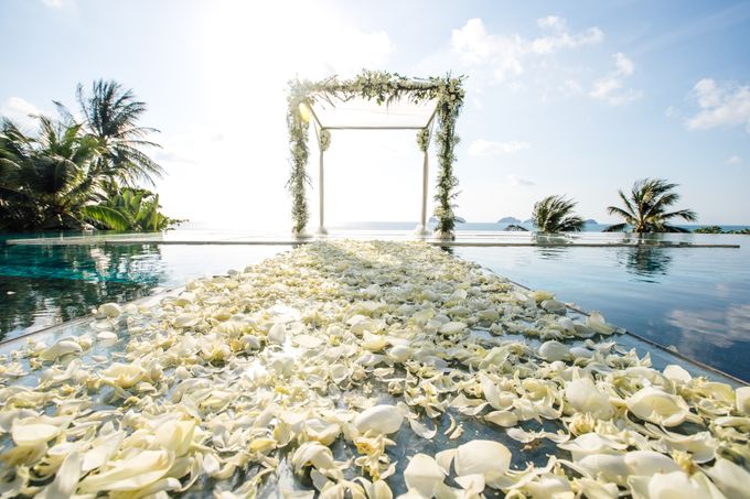 Ailada wedding at Conrad Koh Samui by BLISS Events & Weddings Thailand - 001 Ailada wedding at Conrad Koh Samui by BLISS Events & Weddings Thailand - 001
