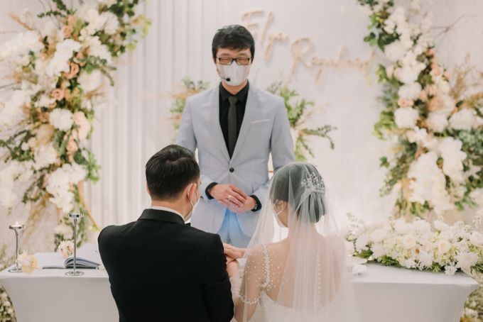 The Wedding of Elya & Raynhard at HARRIS Suites fX Sudirman - Jakarta by Warna Project - 031 The Wedding of Elya & Raynhard at HARRIS Suites fX Sudirman - Jakarta by Warna Project - 031