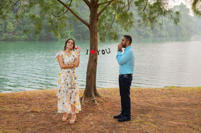 Pre-Wedding Shoot by GrizzyPix Photography - 003