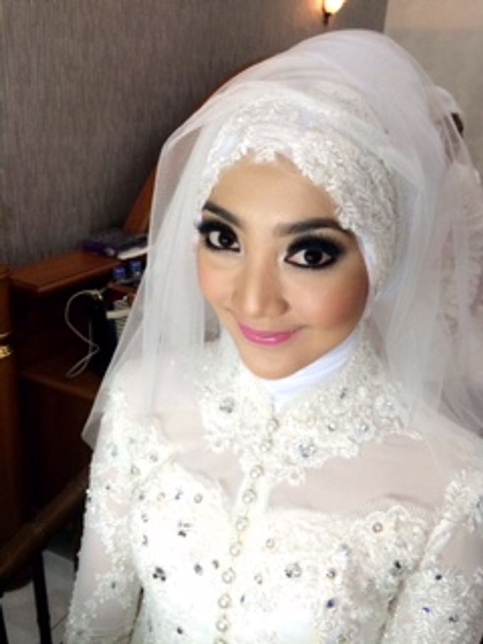 Makeup Portfolio by Joice ananta makeup artis - 004 Makeup Portfolio by Joice ananta makeup artis - 004