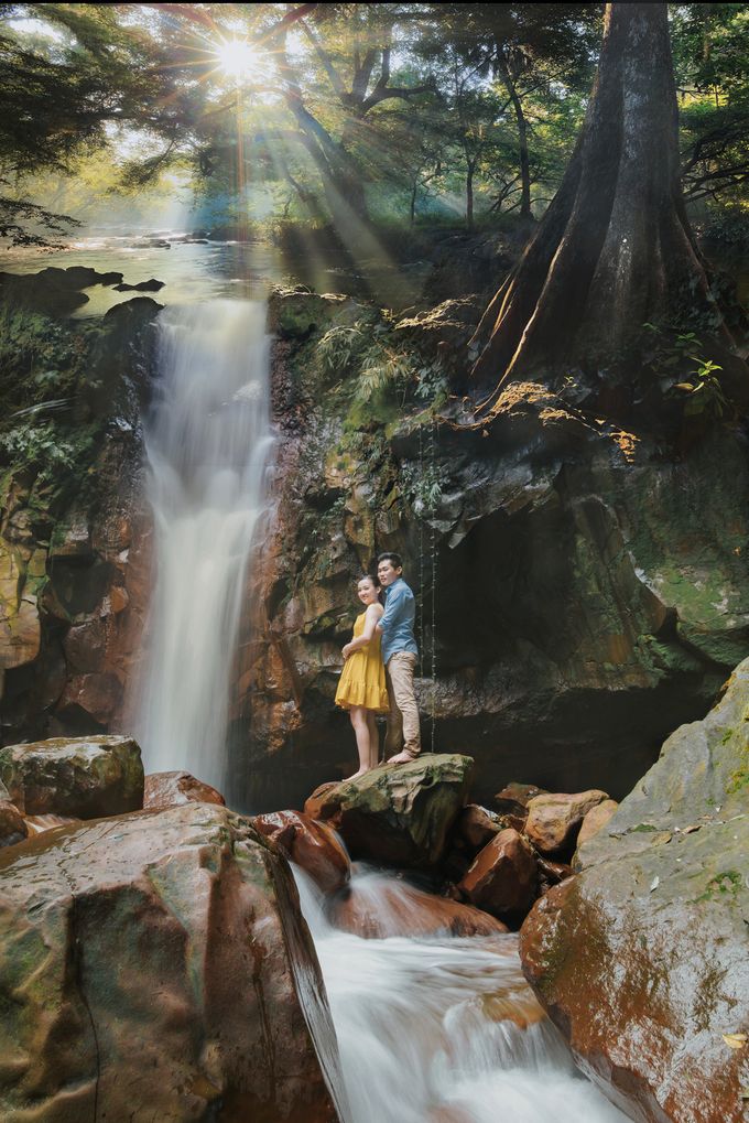 Rikky & Dewi Prewedding by GoFotoVideo - 016 Rikky & Dewi Prewedding by GoFotoVideo - 016