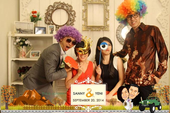 FAMPHOTOBOOTH by FAMPHOTOBOOTH - 011