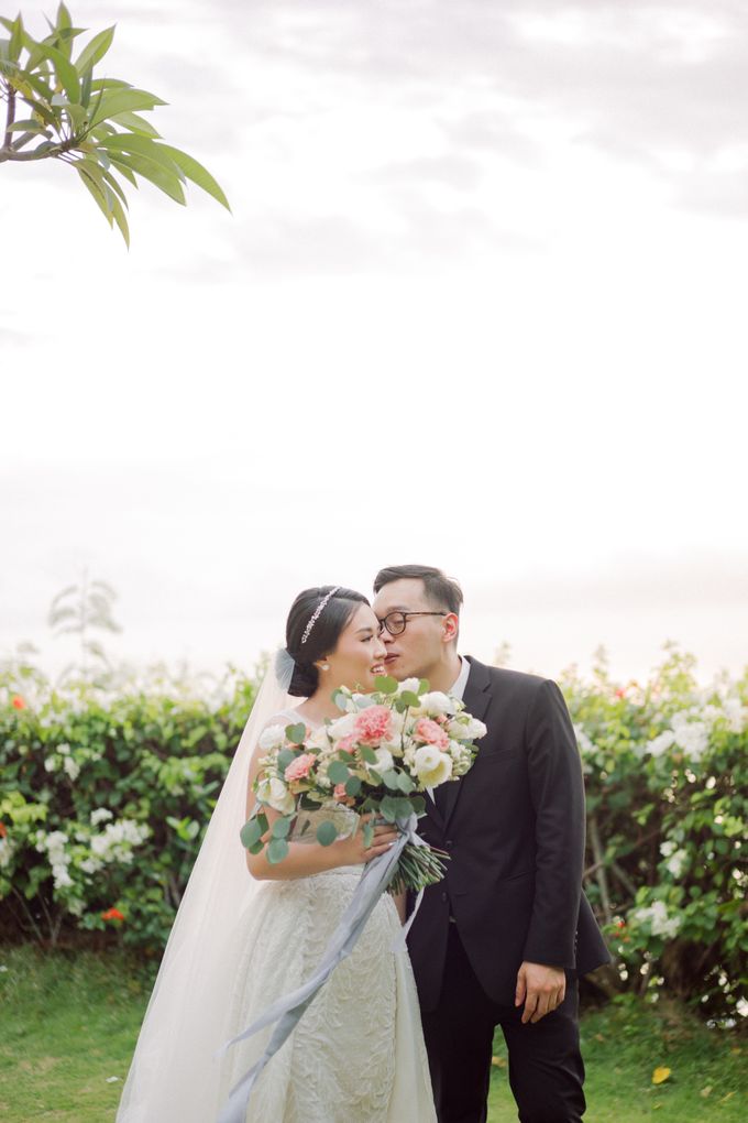 The Wedding of Renata & Andri by Canny Gallery - 012